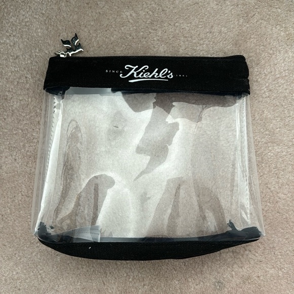 Kiehl’s makeup bag - Picture 1 of 1